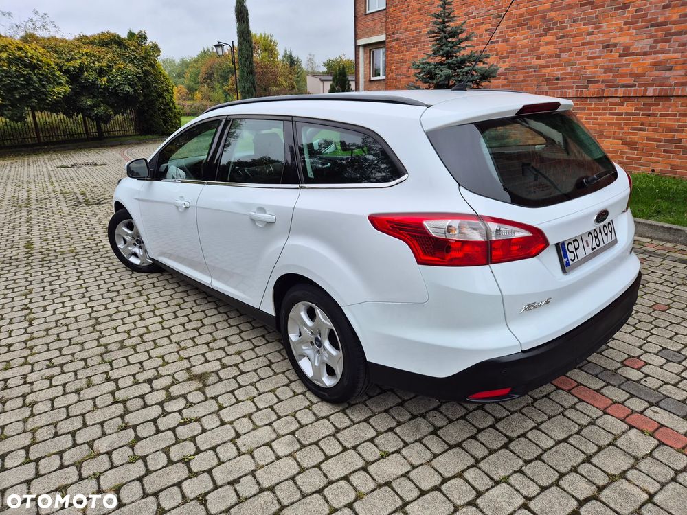 Ford Focus 1.0 EcoBoost Titanium - 4