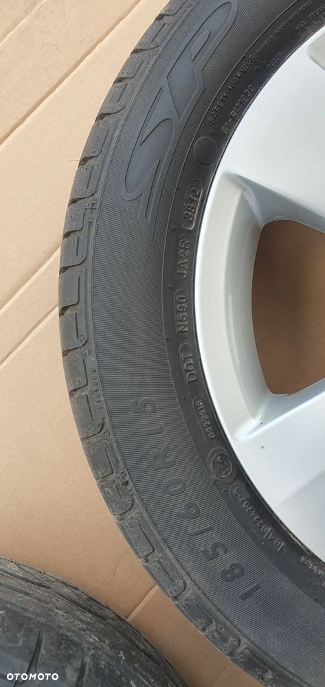Alufelgi alusy z oponami 5x100 185/60 R15 Skoda Rapid 5JA601025 - 15
