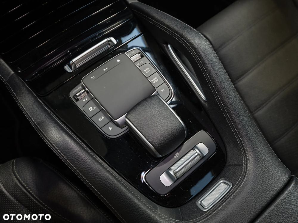 Mercedes-Benz GLE - 30