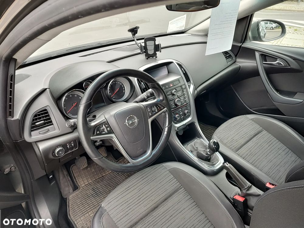 Opel Astra IV 1.6 EU6 - 10