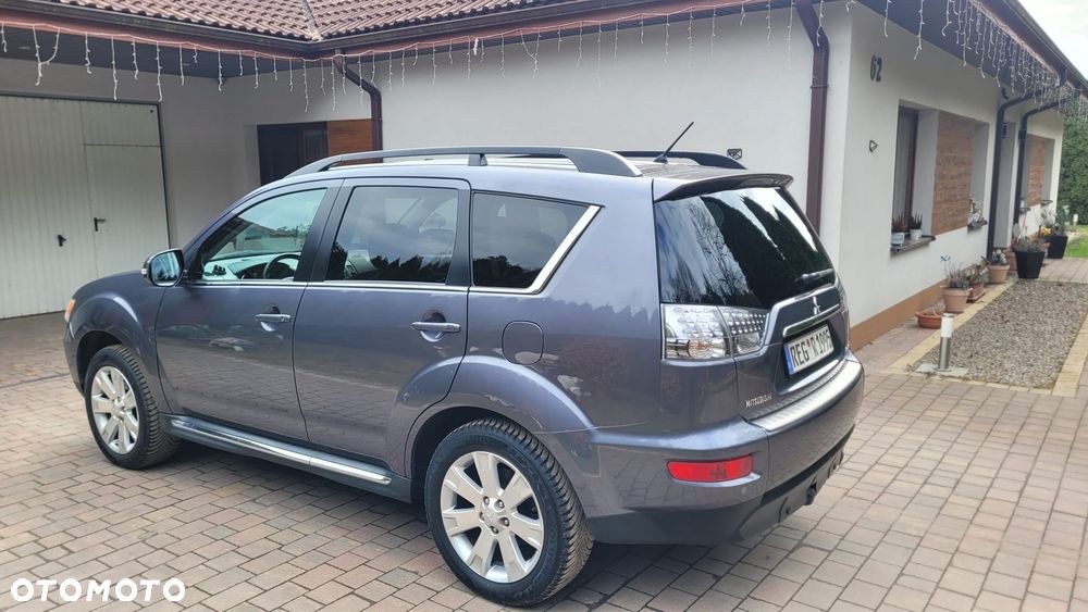 Mitsubishi Outlander 2.2 DI-D 4WD Invite - 15
