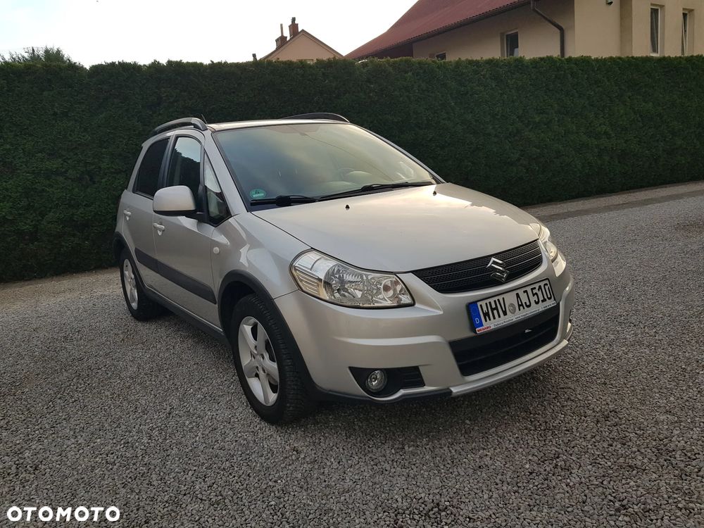 Suzuki SX4 - 4
