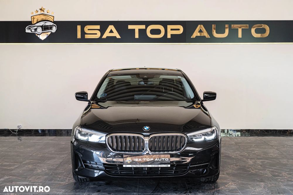 BMW Seria 5 520d Aut. Luxury Line - 2