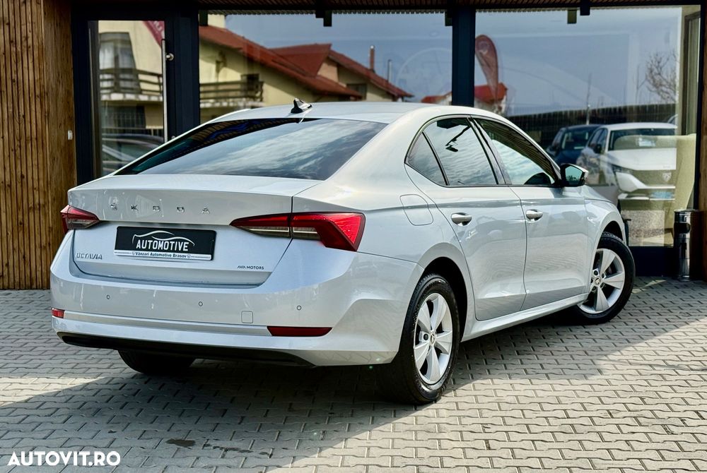 Skoda Octavia 2.0 TDI Ambition - 4