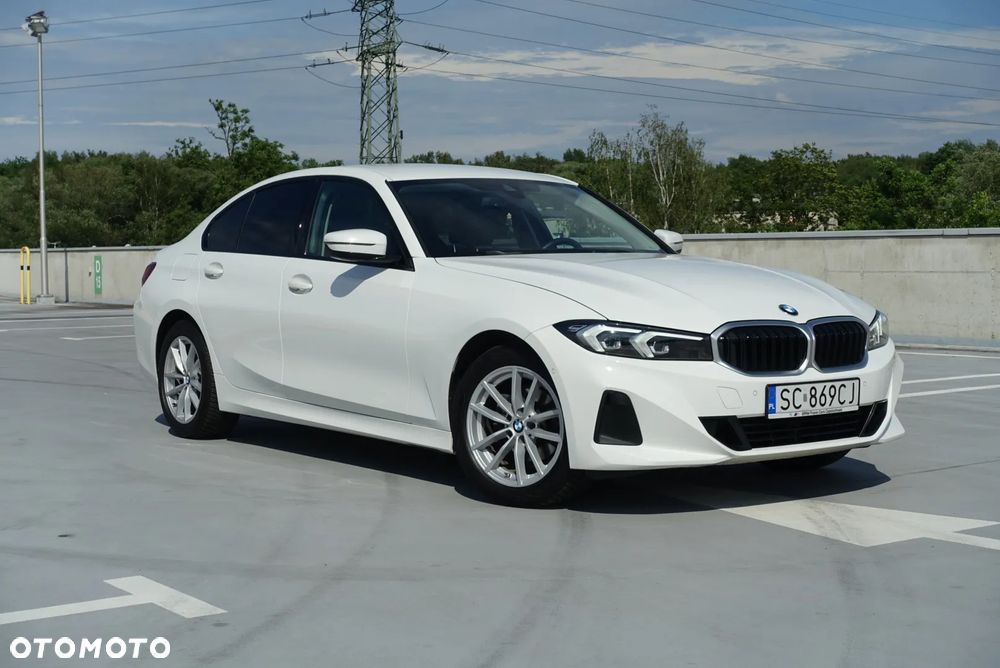 BMW Seria 3 318d - 4