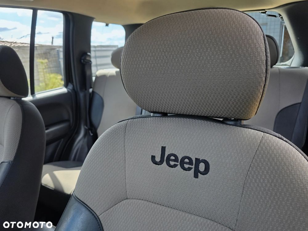 Jeep Cherokee 2.8 CRD Limited - 35