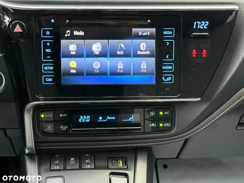 Toyota Auris Hybrid 135 Premium - 11