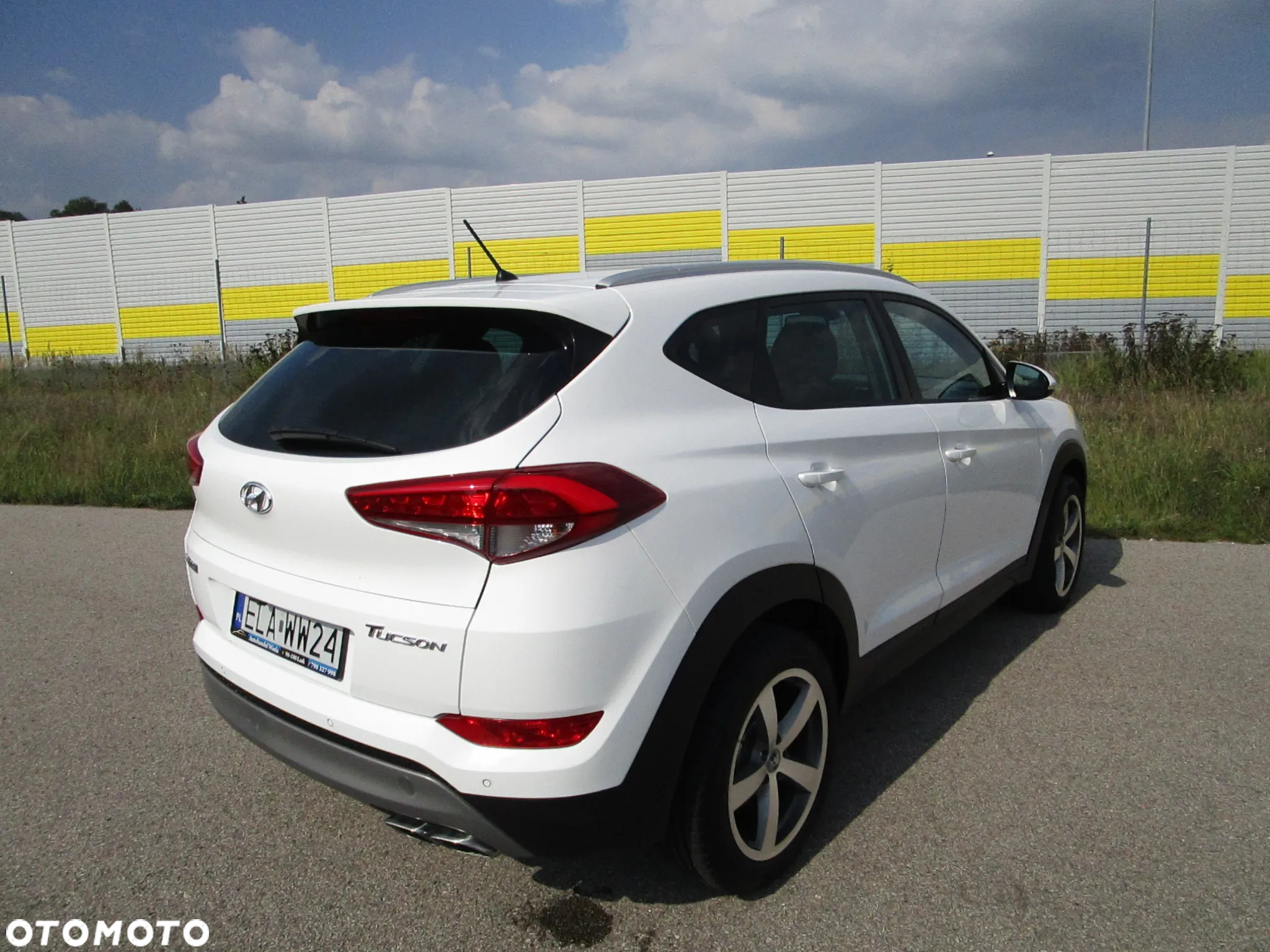 Hyundai Tucson 1.6 T-GDI Comfort 2WD - 16
