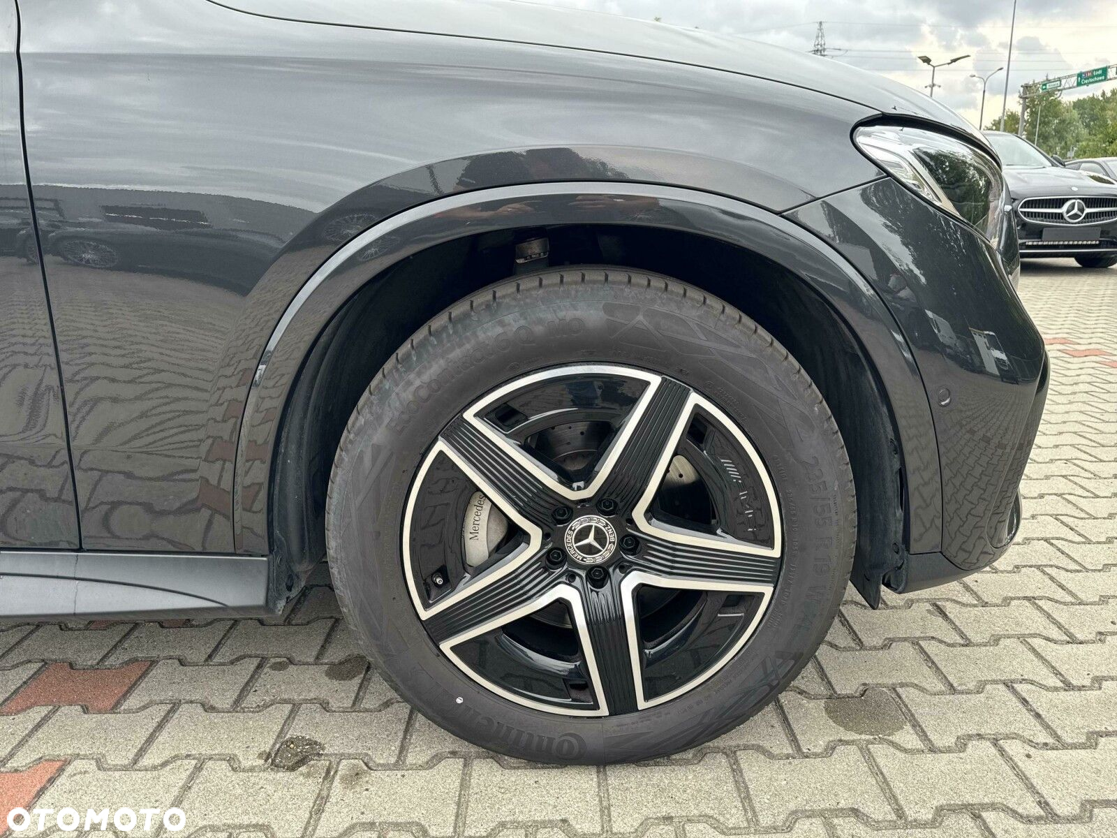 Mercedes-Benz GLC - 10