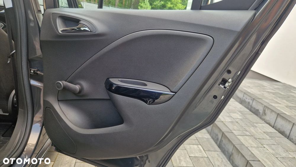 Opel Corsa 1.4 Enjoy - 29