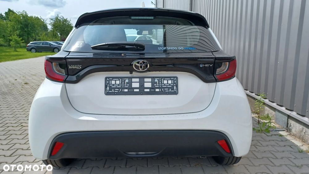 Toyota Yaris - 7