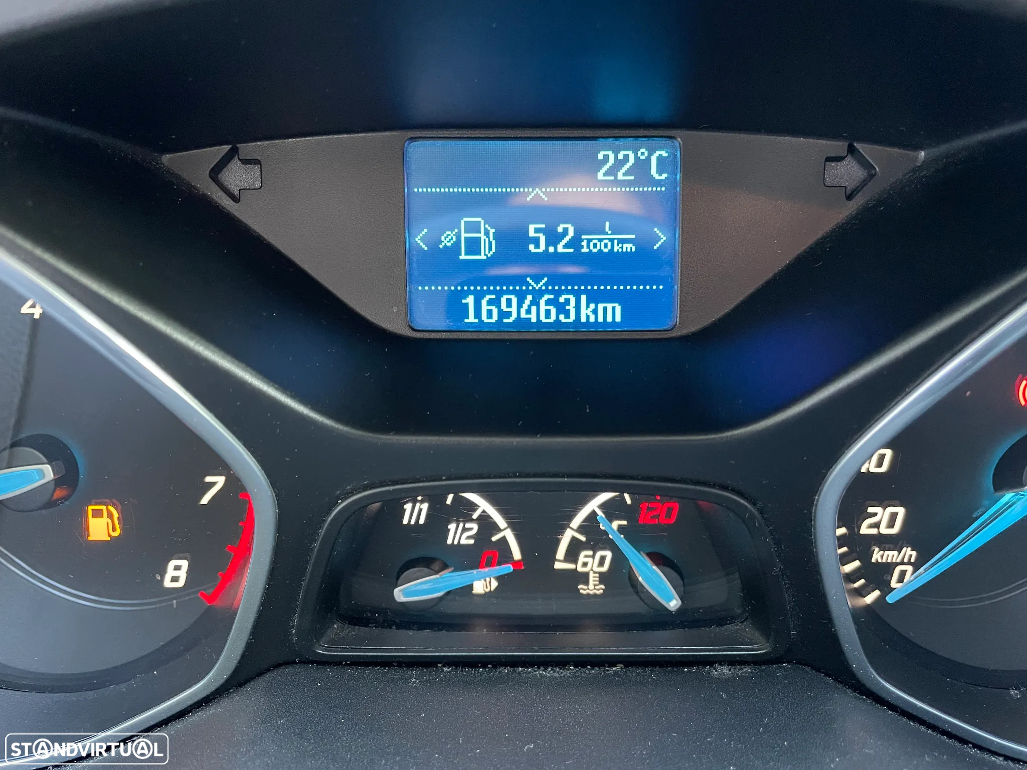 Ford Focus SW 1.0 EcoBoost S&S TITANIUM - 32