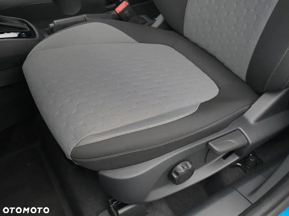Ford Tourneo Courier 1.0 EcoBoost Titanium - 21