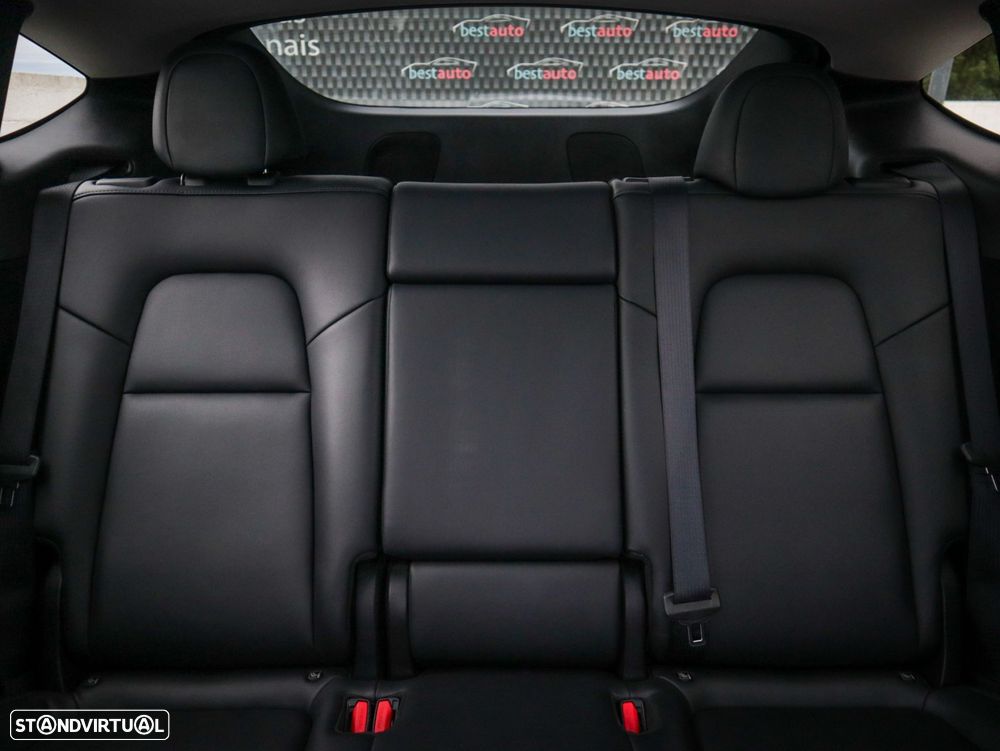 Tesla Model Y Performance Tração Integral - 32