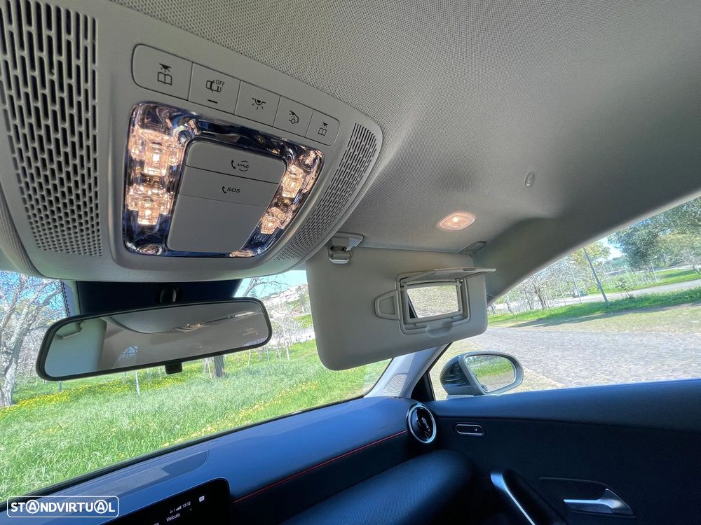 Mercedes-Benz A 250 e 8G-DCT AMG Line - 43