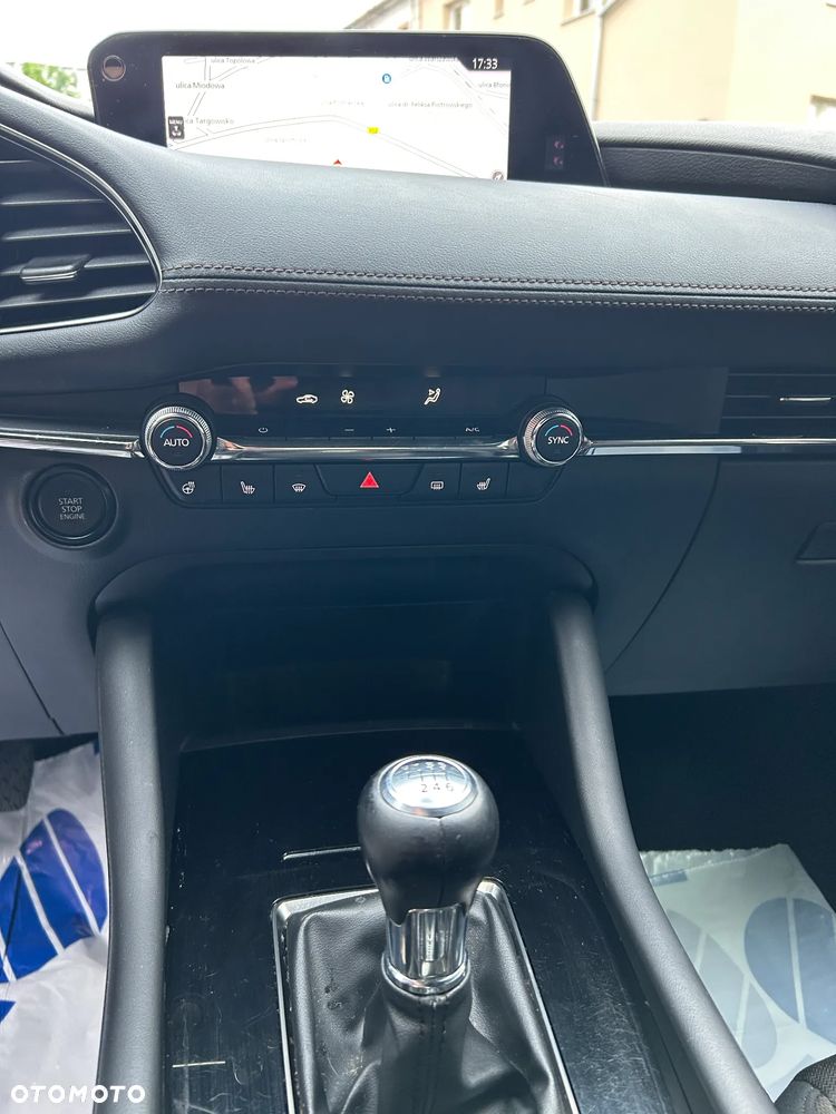 Mazda 3 2.0 mHEV Exclusive Line - 17
