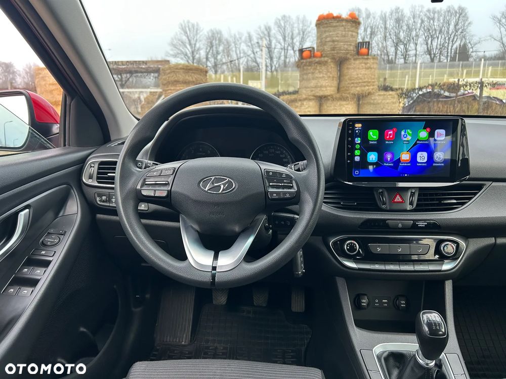 Hyundai i30 1.4 Classic + - 17