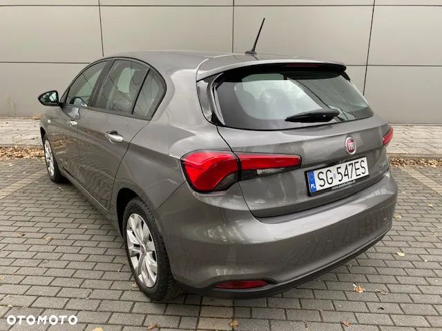 Fiat Tipo 1.4 T-Jet 16v Lounge - 11