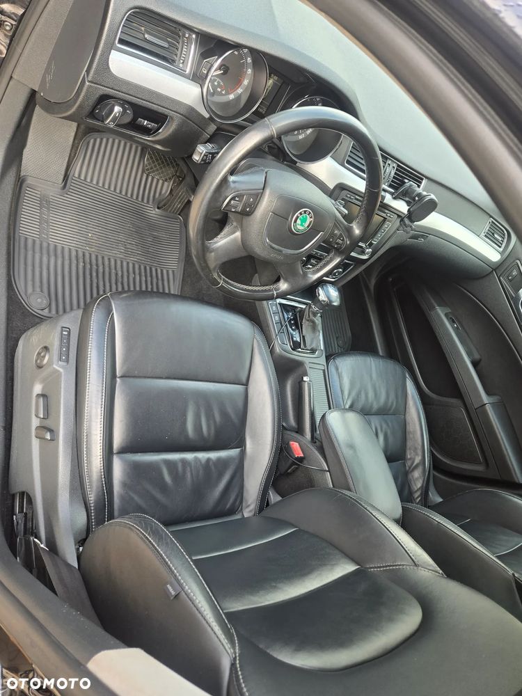 Skoda Superb 2.0 TDI Platinum DSG - 11