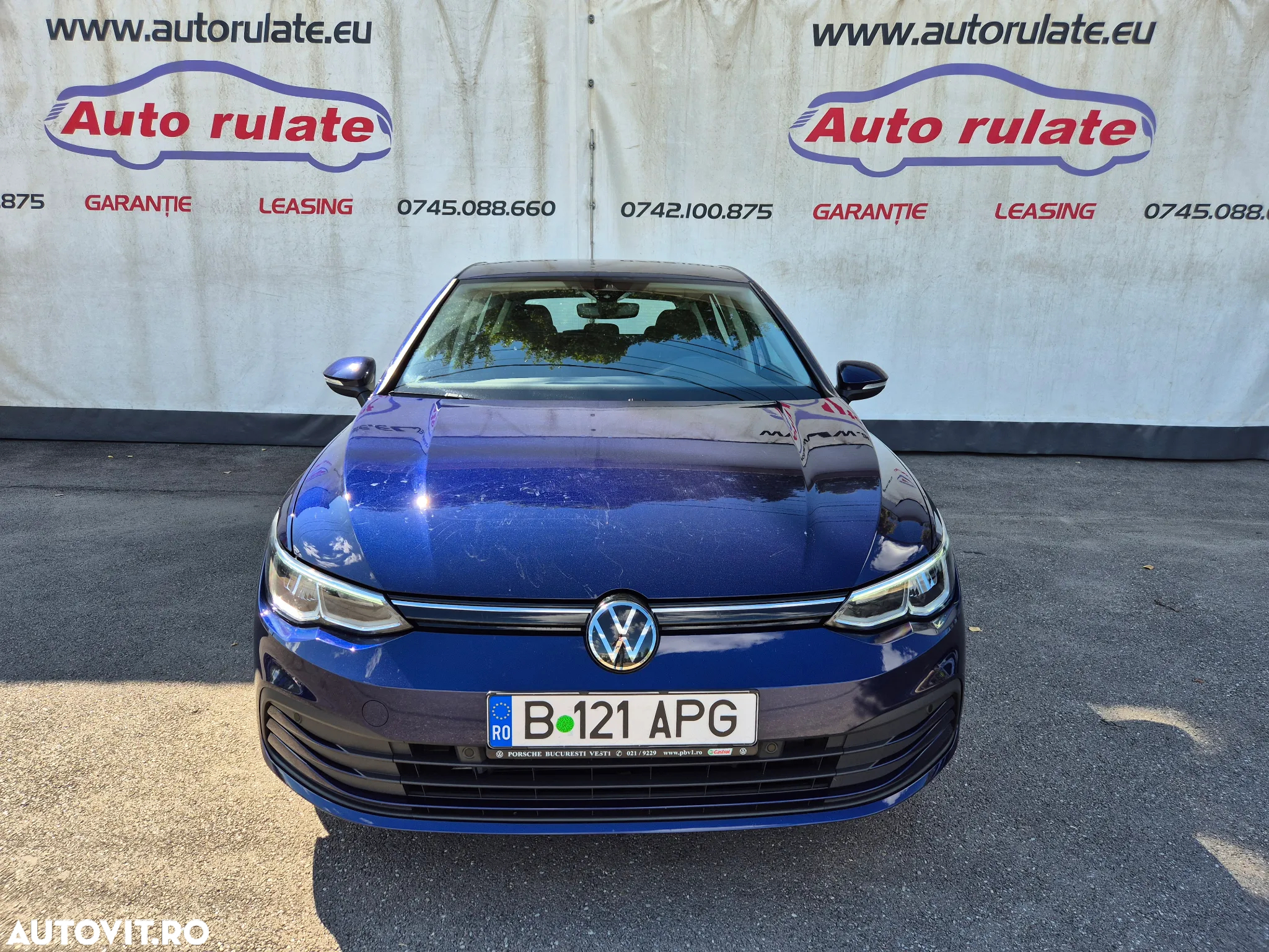 Volkswagen Golf 1.0 eTSI DSG MHEV Life - 8
