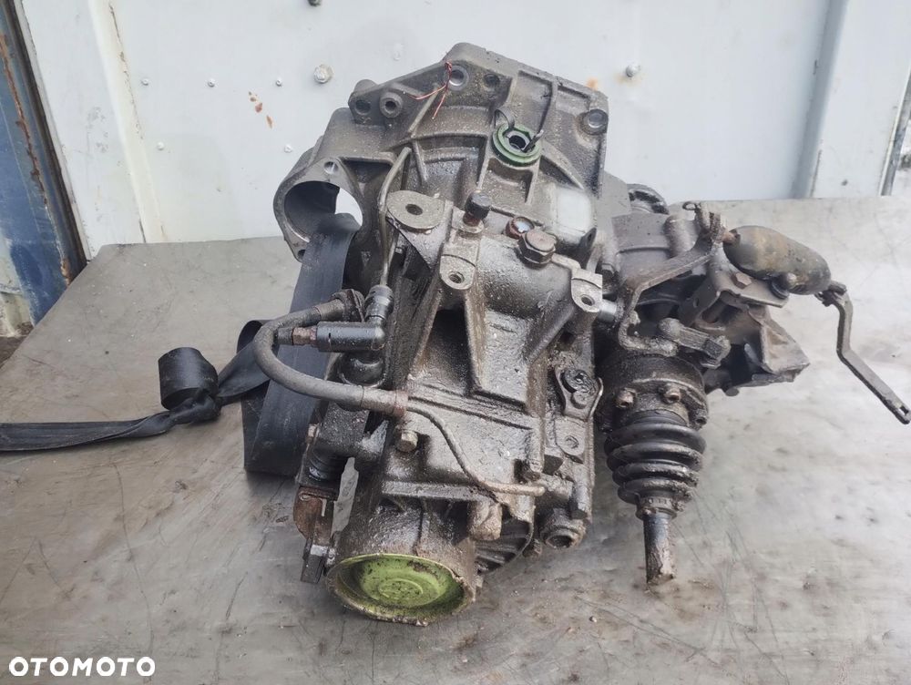 Skrzynia Biegów Eaz Vw Caddy Ii 1.9 Sdi - 4