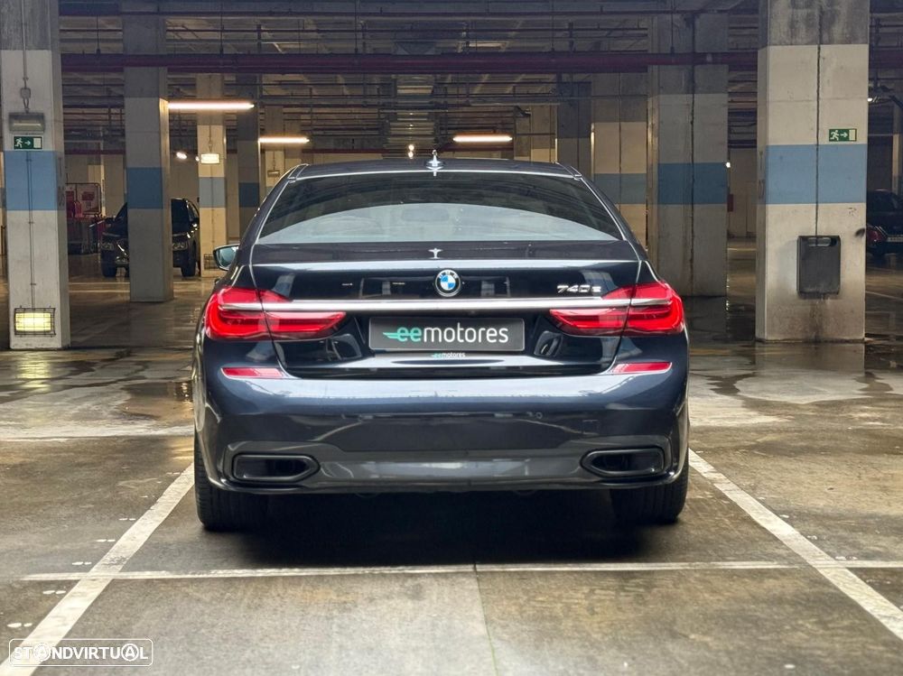 BMW 740 - 4