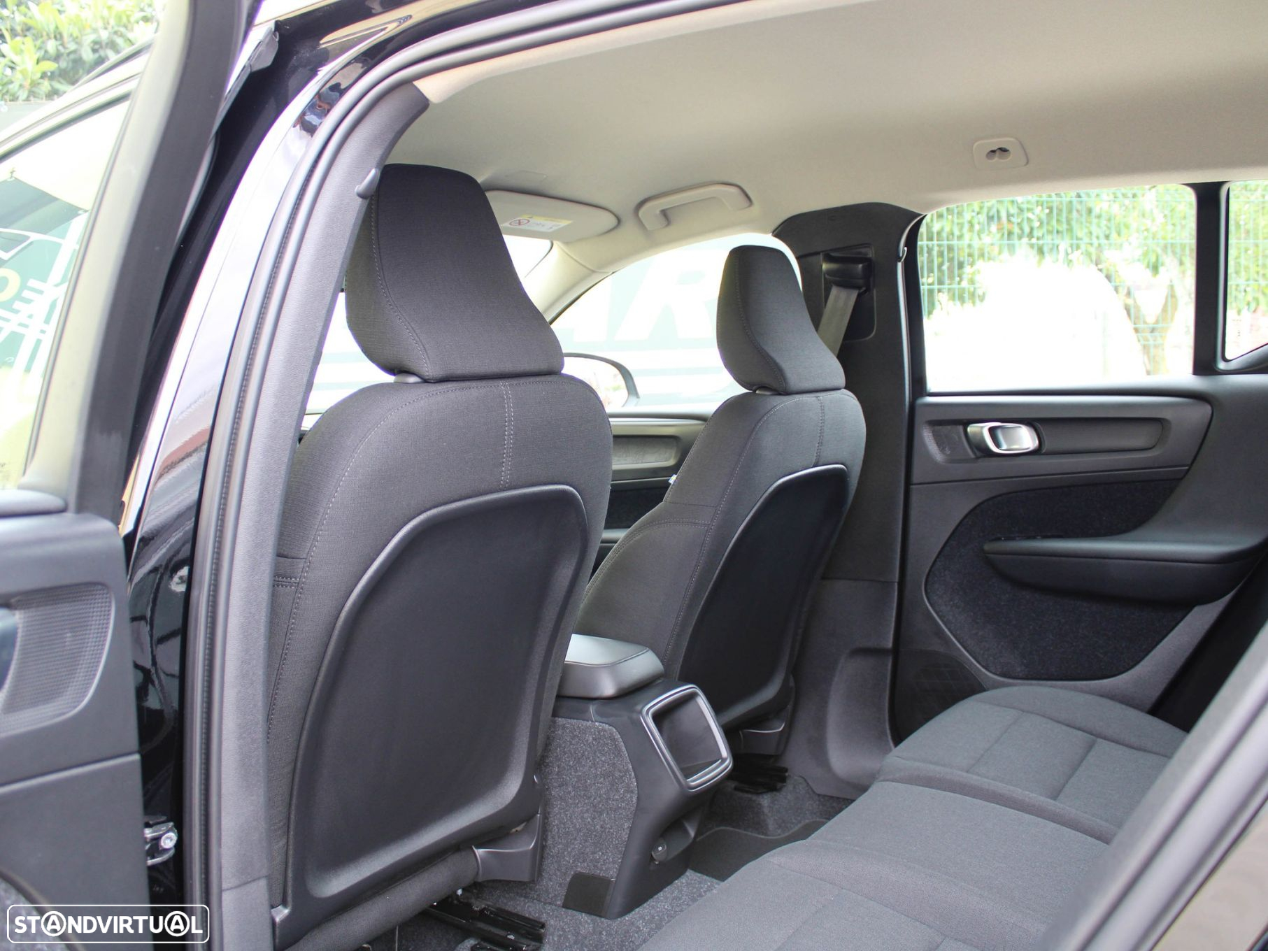 Volvo XC 40 2.0 D3 Momentum Core - 51