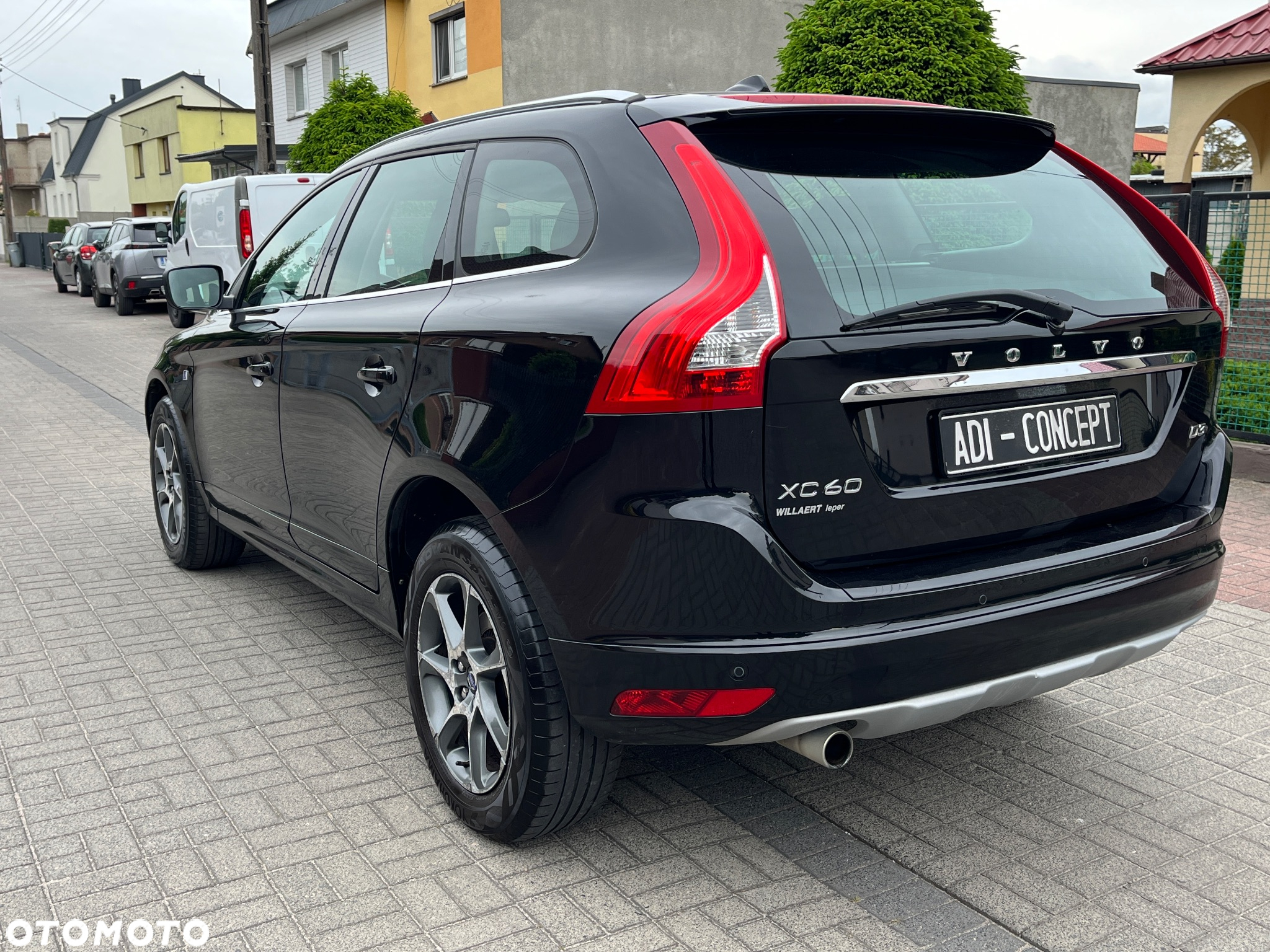 Volvo XC 60 D3 Drive-E Ocean Race - 3