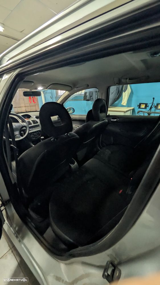 Peugeot 206 SW 1.4 - 13