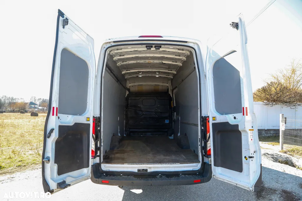 Ford Transit - 11