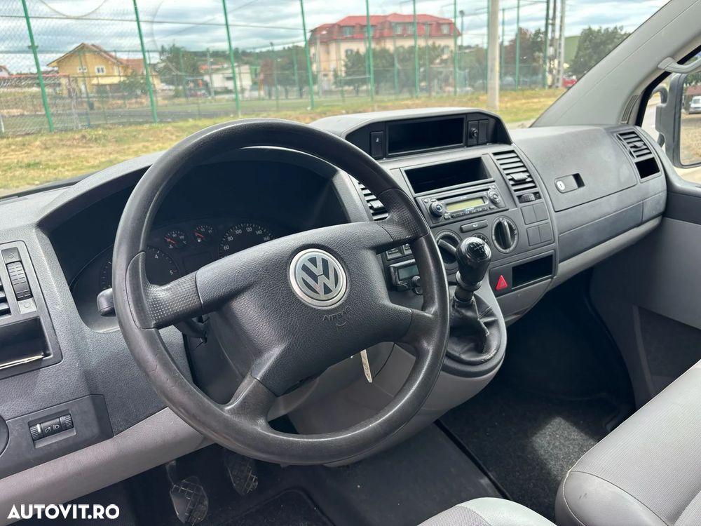 Volkswagen Transporter doka - 14