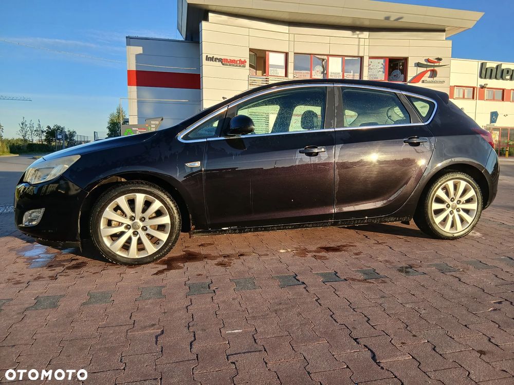 Opel Astra 1.7 CDTI - 4