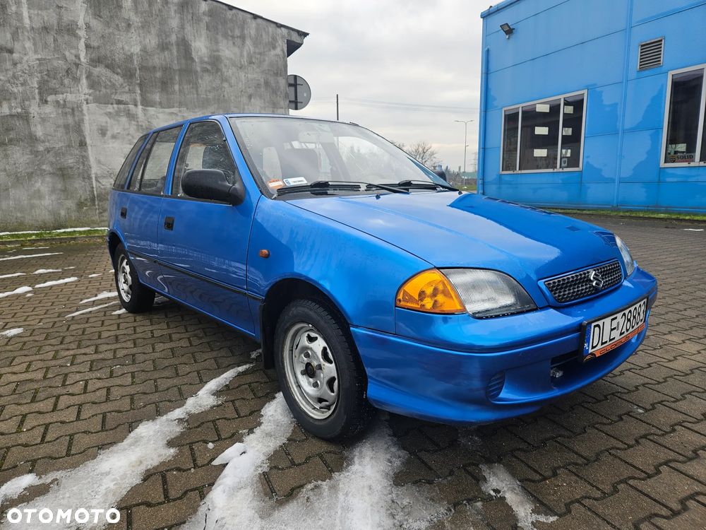 Suzuki Swift 1.0 GLX - 2