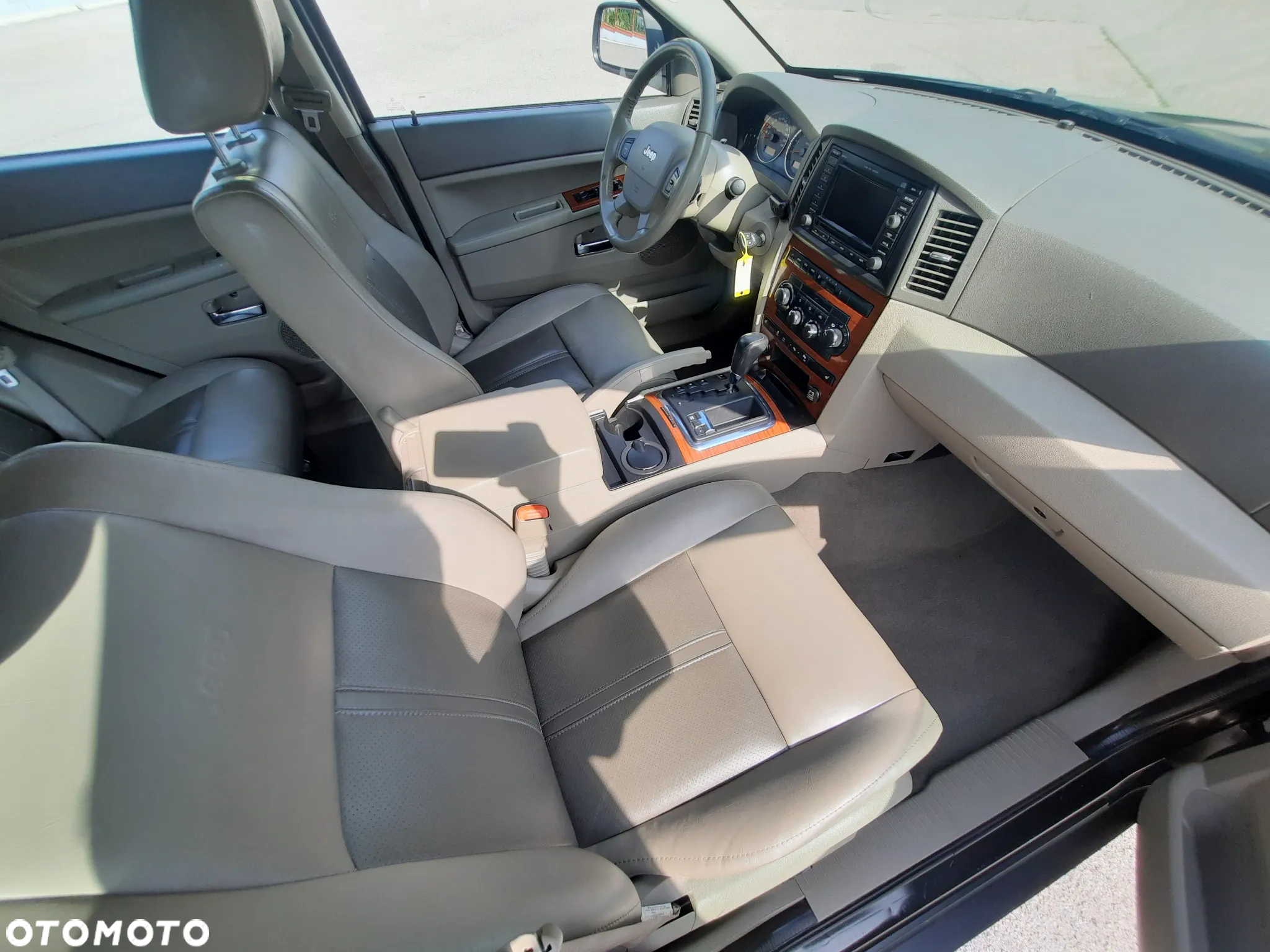 Jeep Grand Cherokee 5.7 V8 HEMI Automatik Limited - 9