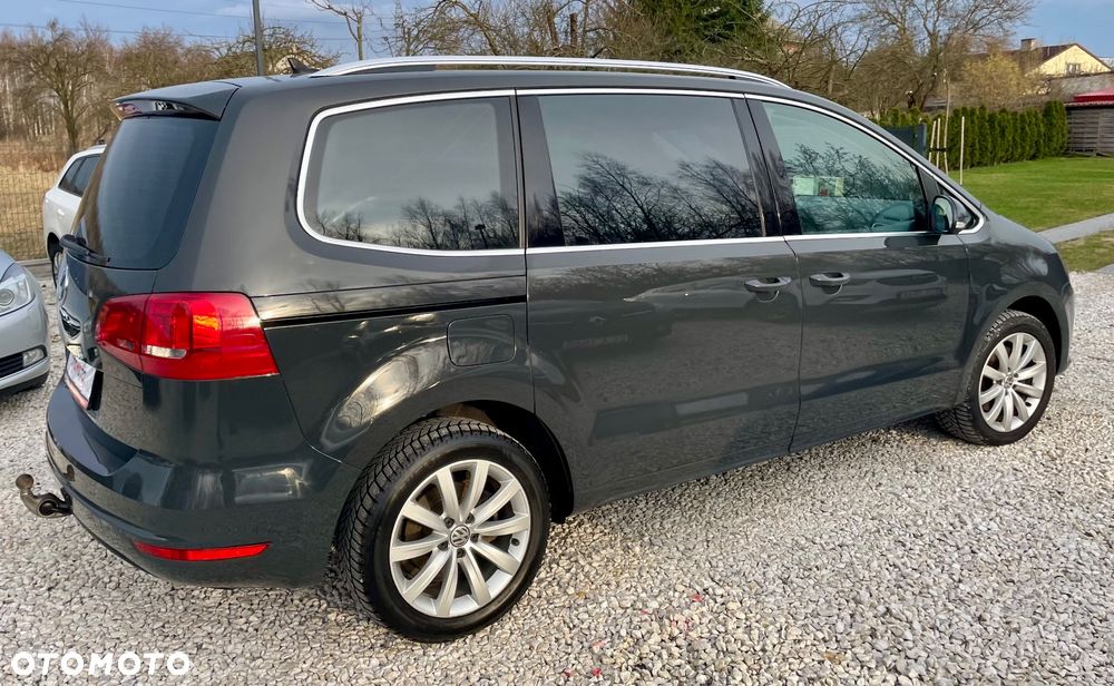 Volkswagen Sharan 2.0 TDI DSG Blue Motion Comfortline - 25