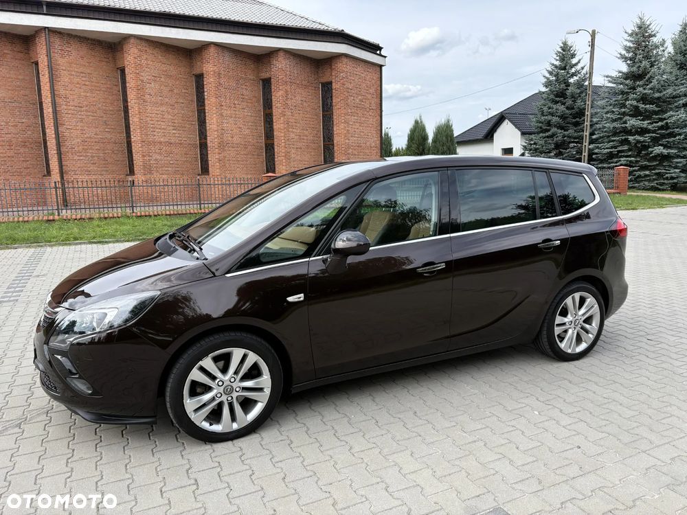 Opel Zafira - 2