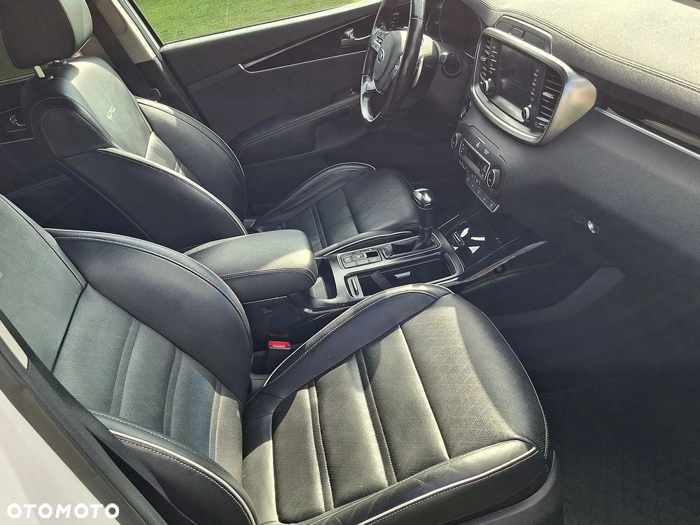 Kia Sorento 2.0 CRDI GT Line - 29