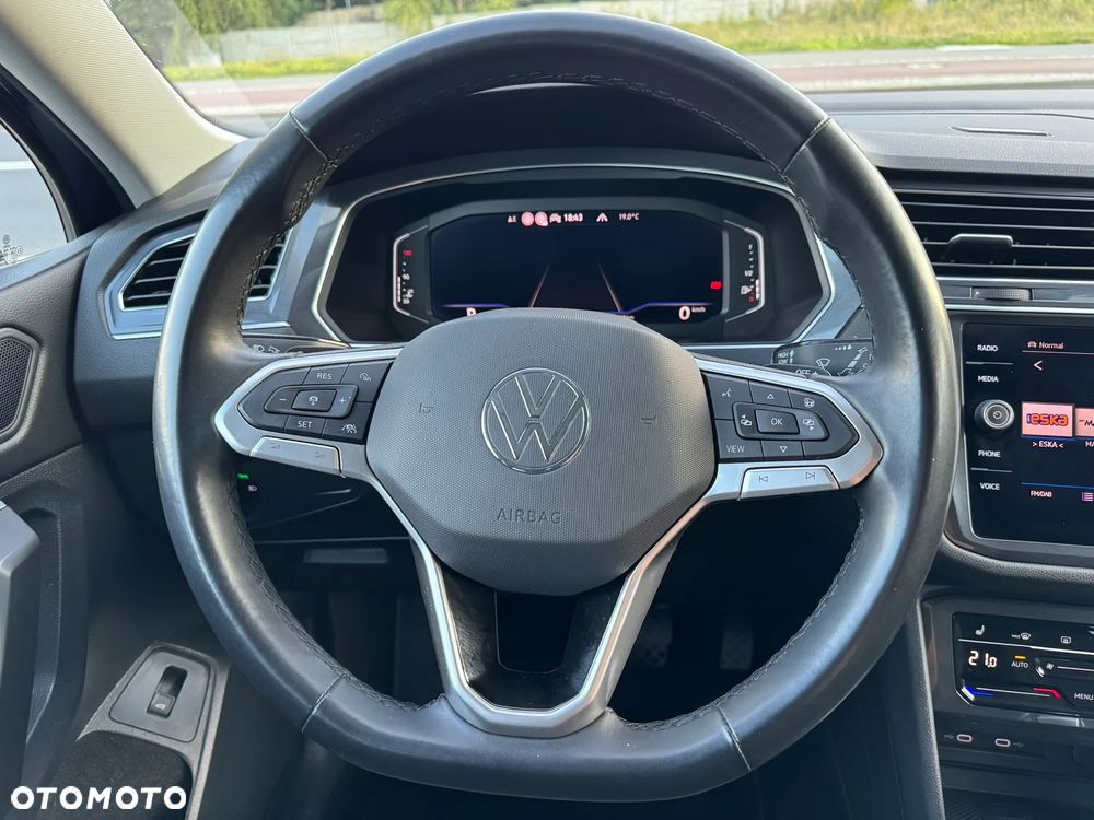 Volkswagen Tiguan Allspace 2.0 TSI 4Mot Elegance DSG - 16