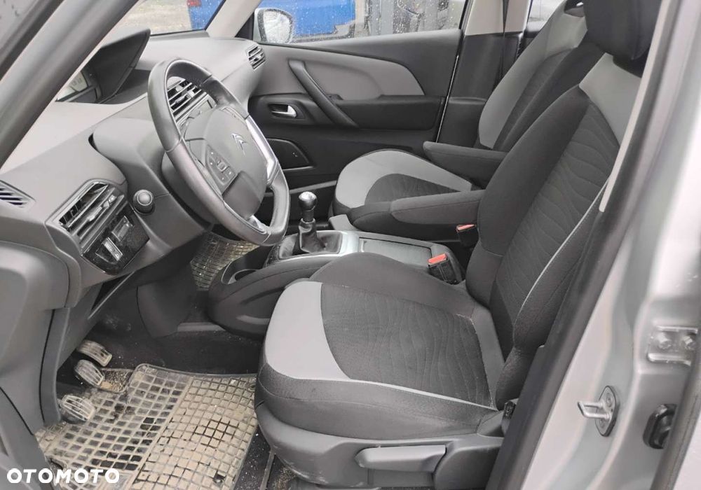 Citroën C4 Picasso - 8
