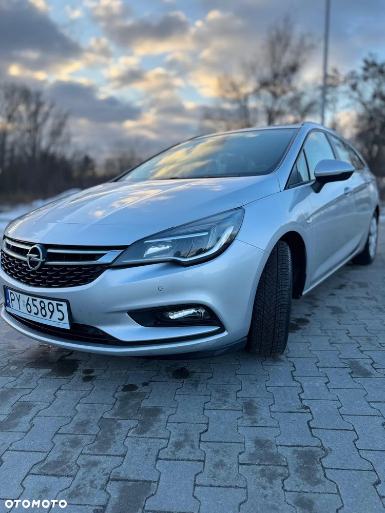 Opel Astra - 1