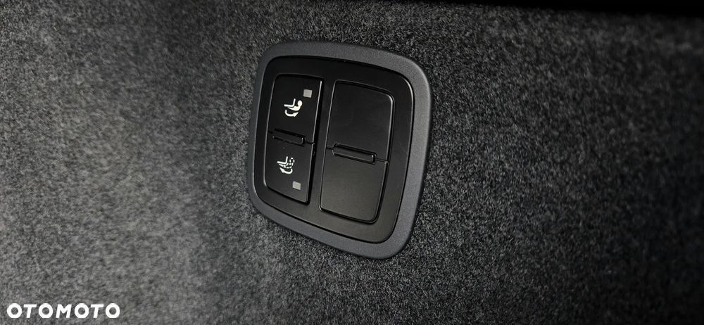 Porsche Macan T - 39