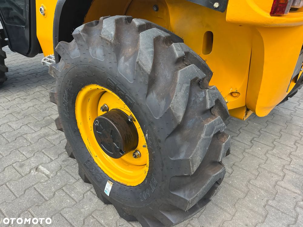 JCB 527-55 - 19