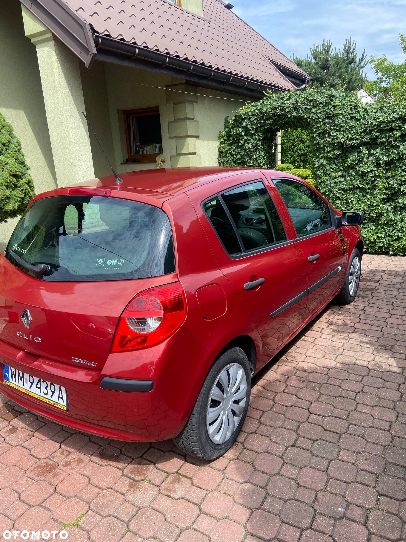 Renault Clio - 2