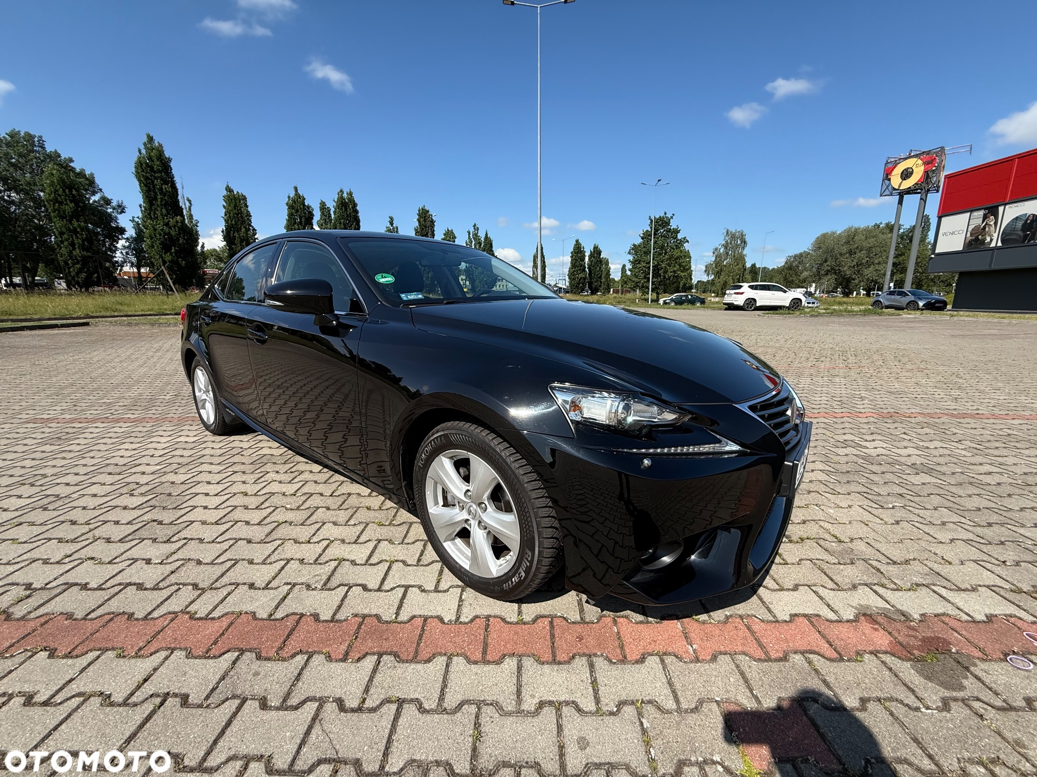 Lexus IS 300h Elite - 4