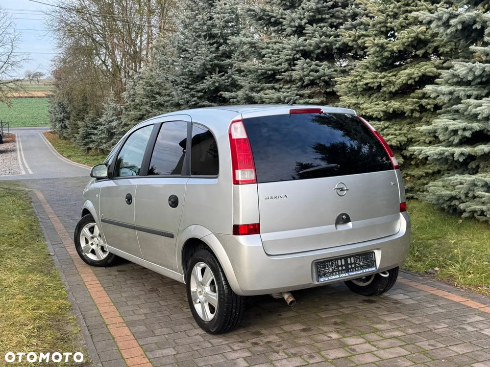 Opel Meriva 1.8 16V (Essentia) - 6