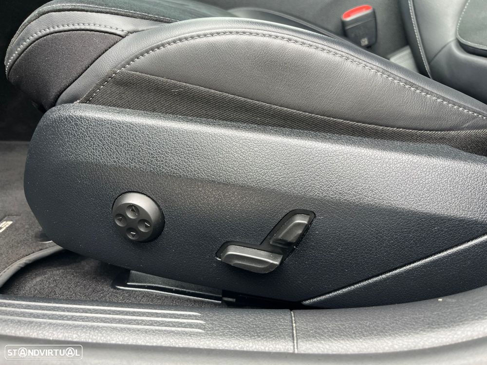 Mercedes-Benz C 300 e T 9G-TRONIC AMG Line - 17
