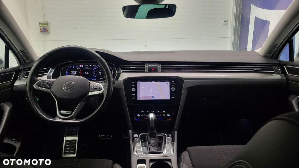 Volkswagen Passat - 17