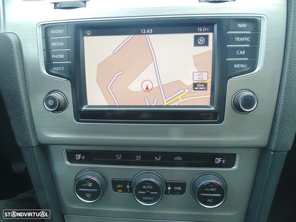 VW Golf Variant 1.6 TDi GPS Edition - 23