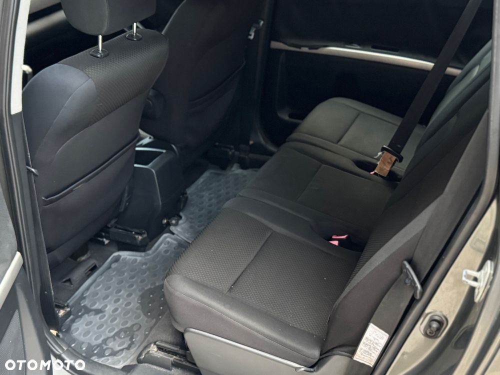 Toyota Corolla Verso 2.0 D-4D Sol 7os - 10