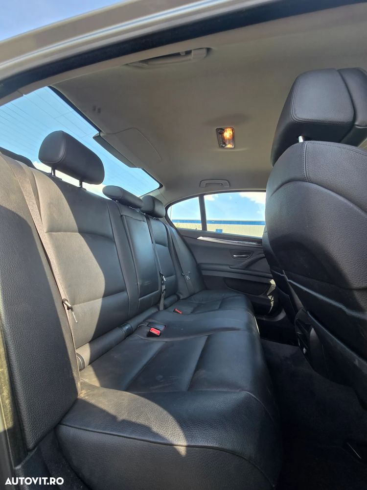 BMW Seria 5 520d Aut. - 5